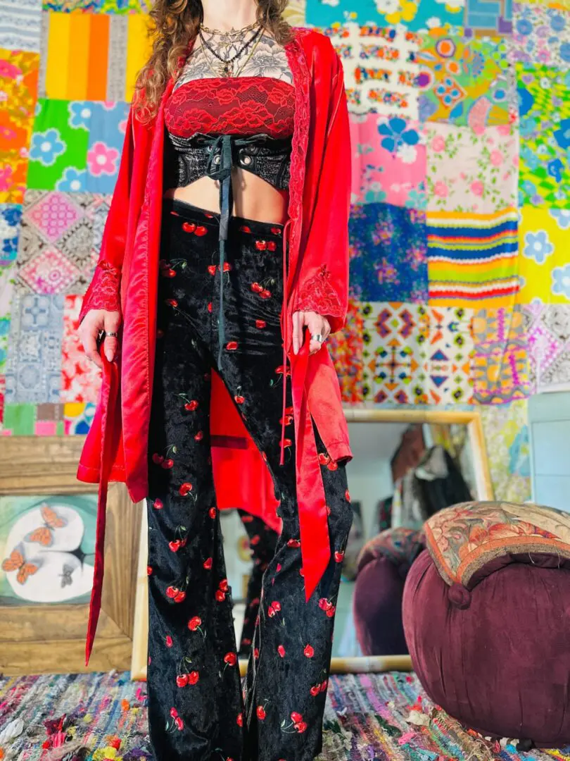 90s Silky Robe w/Lace - S/M/L