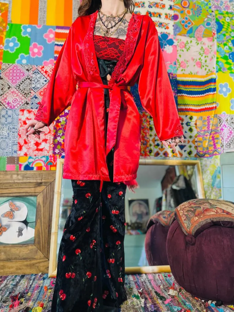 90s Silky Robe w/Lace - S/M/L