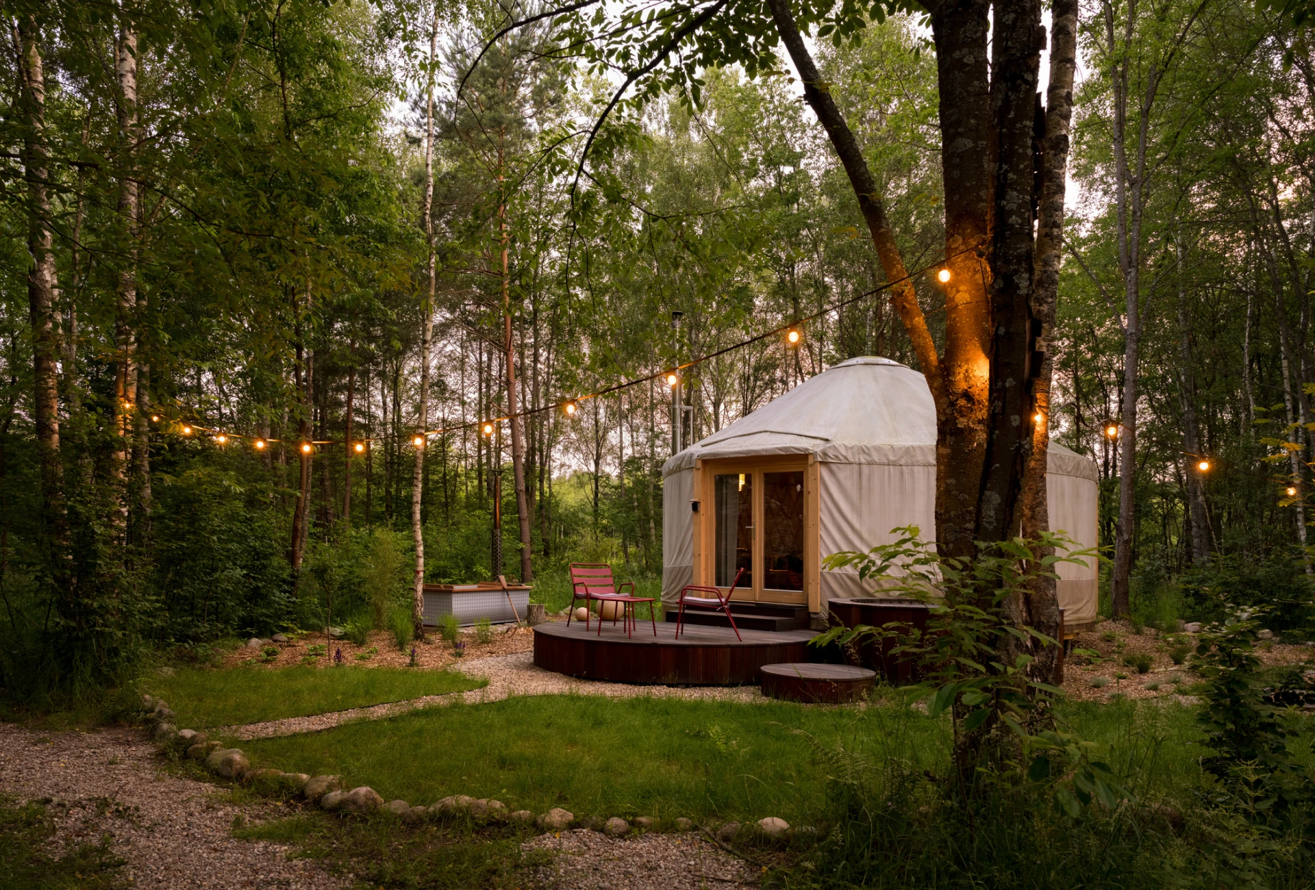 Cozy yurt retreat in woodland